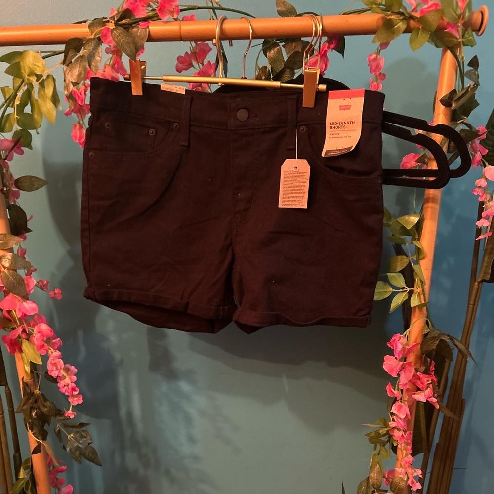 BLack Levi jean shorts